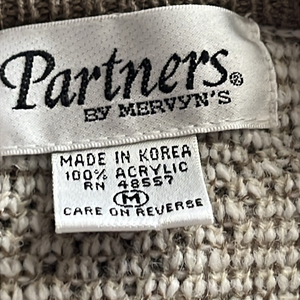 Partners by Mervyn’s medium beige and white vintage cardigan 3/4 sleeve - Picture 4 of 9